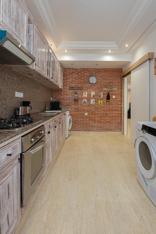 Luxury Two Bedrooms Apartment - Best Location ラバト エクステリア 写真