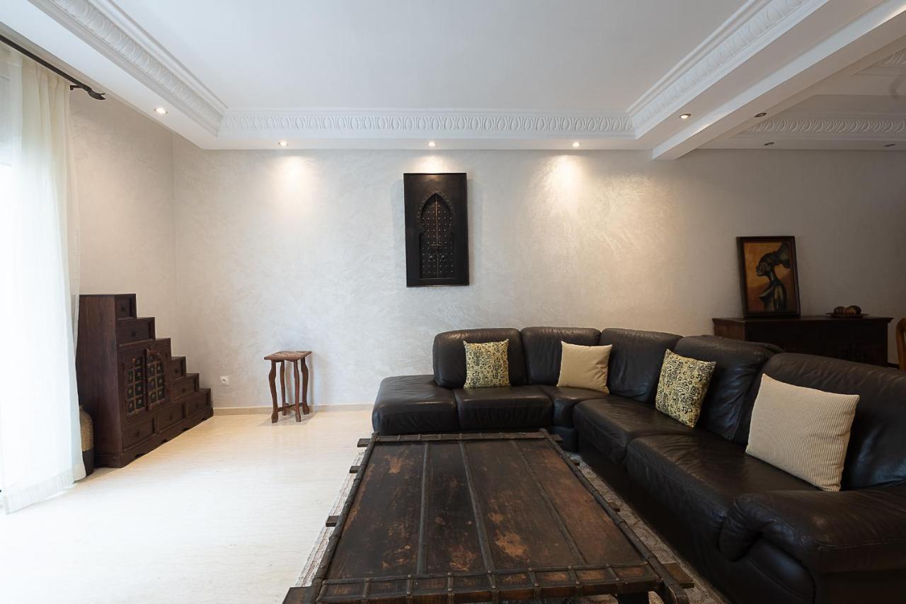 Luxury Two Bedrooms Apartment - Best Location ラバト エクステリア 写真